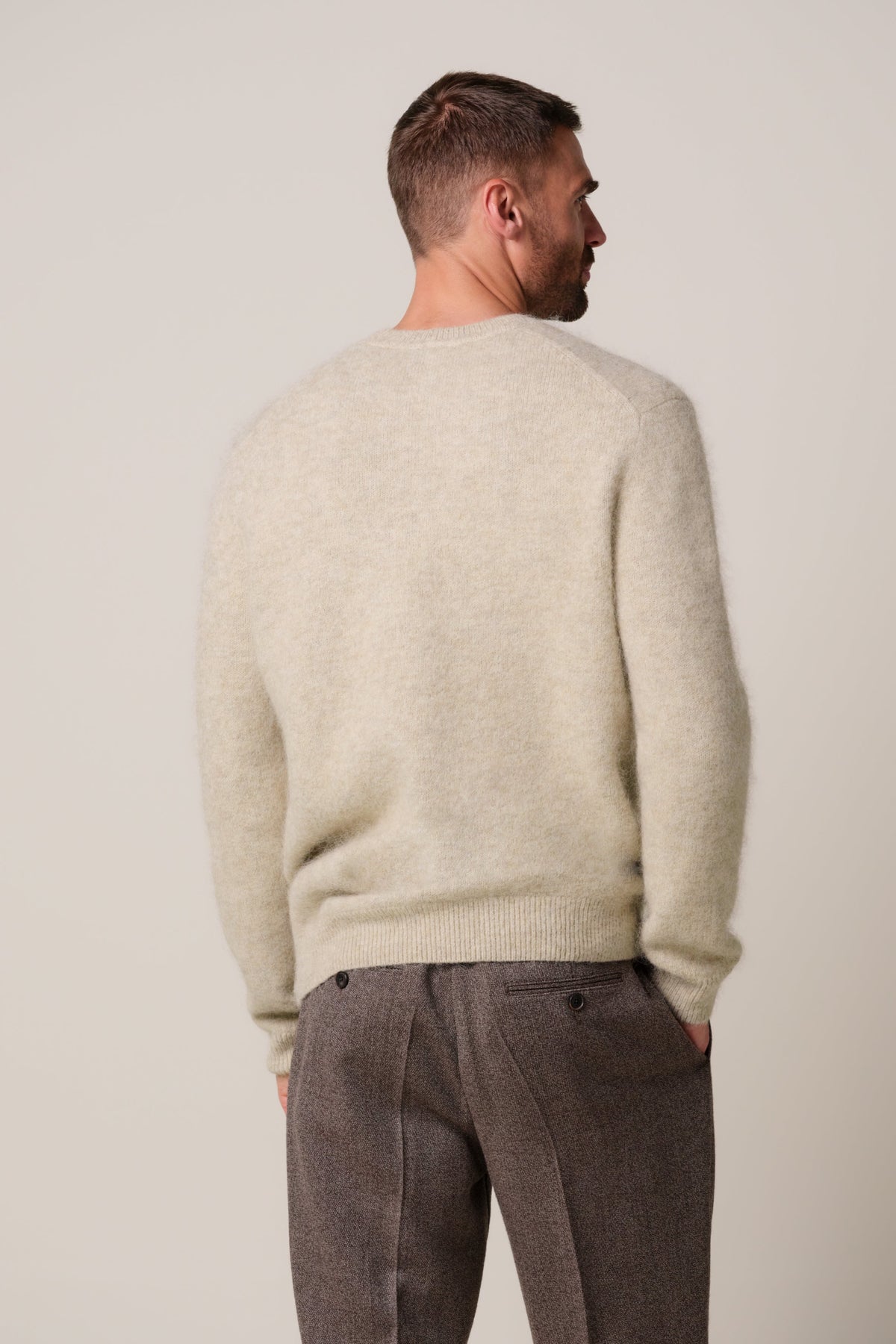 Beige wollen alpaca crewneck