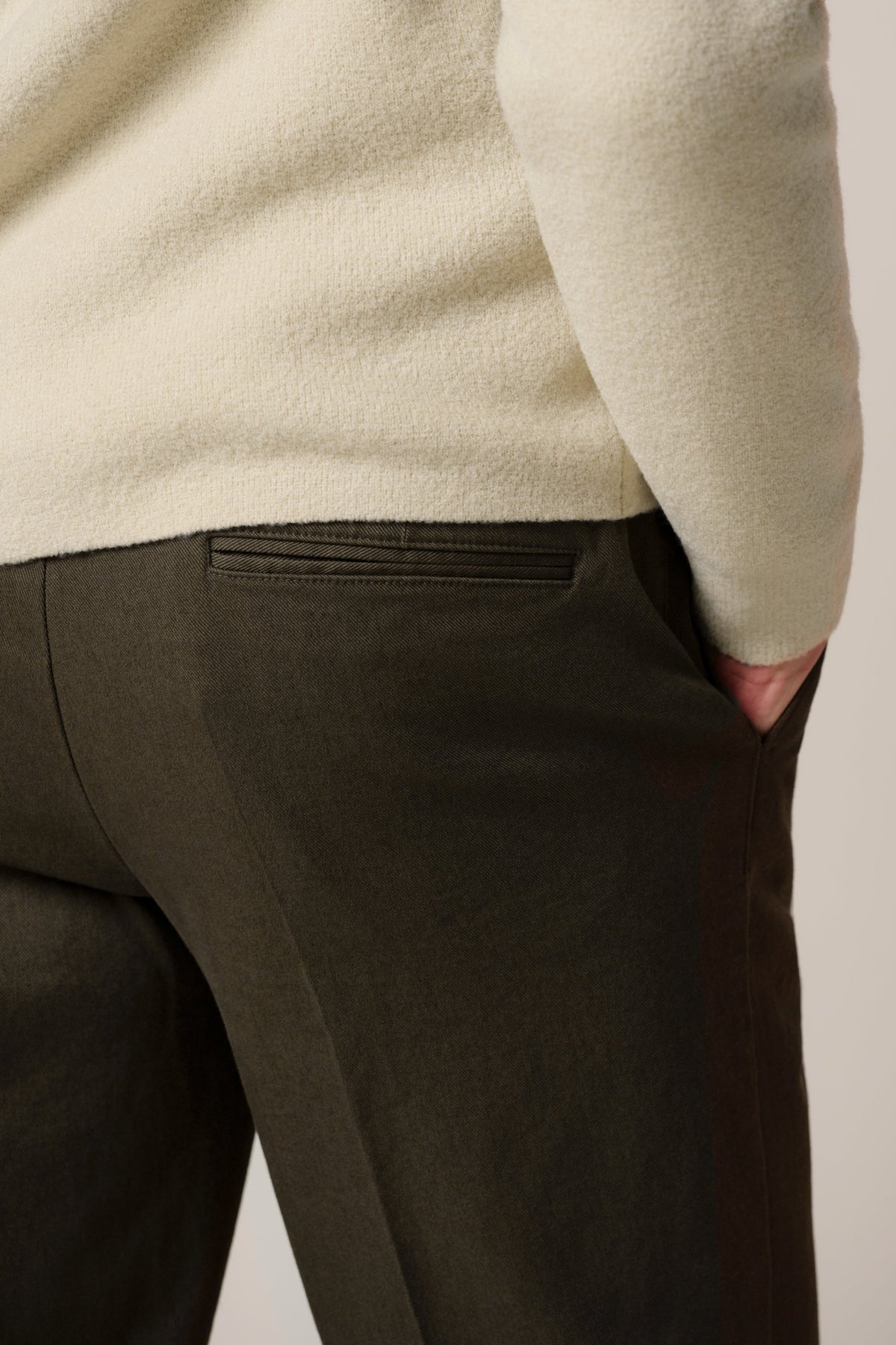 Army stretch twill chino