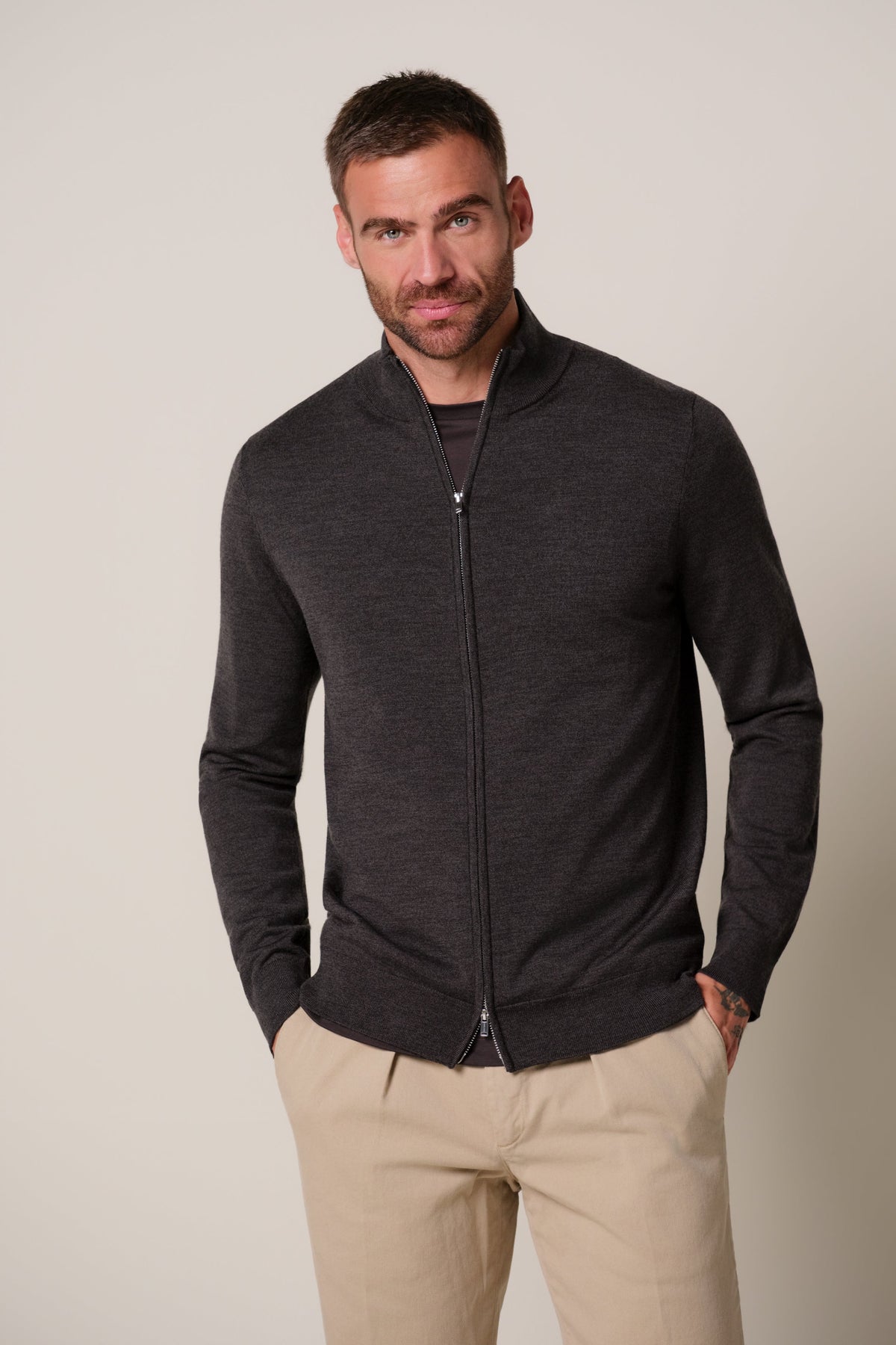 Bruine merino full zip vest