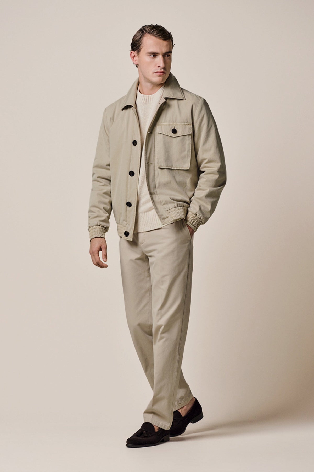 Lichtbeige Antique Dye bomber