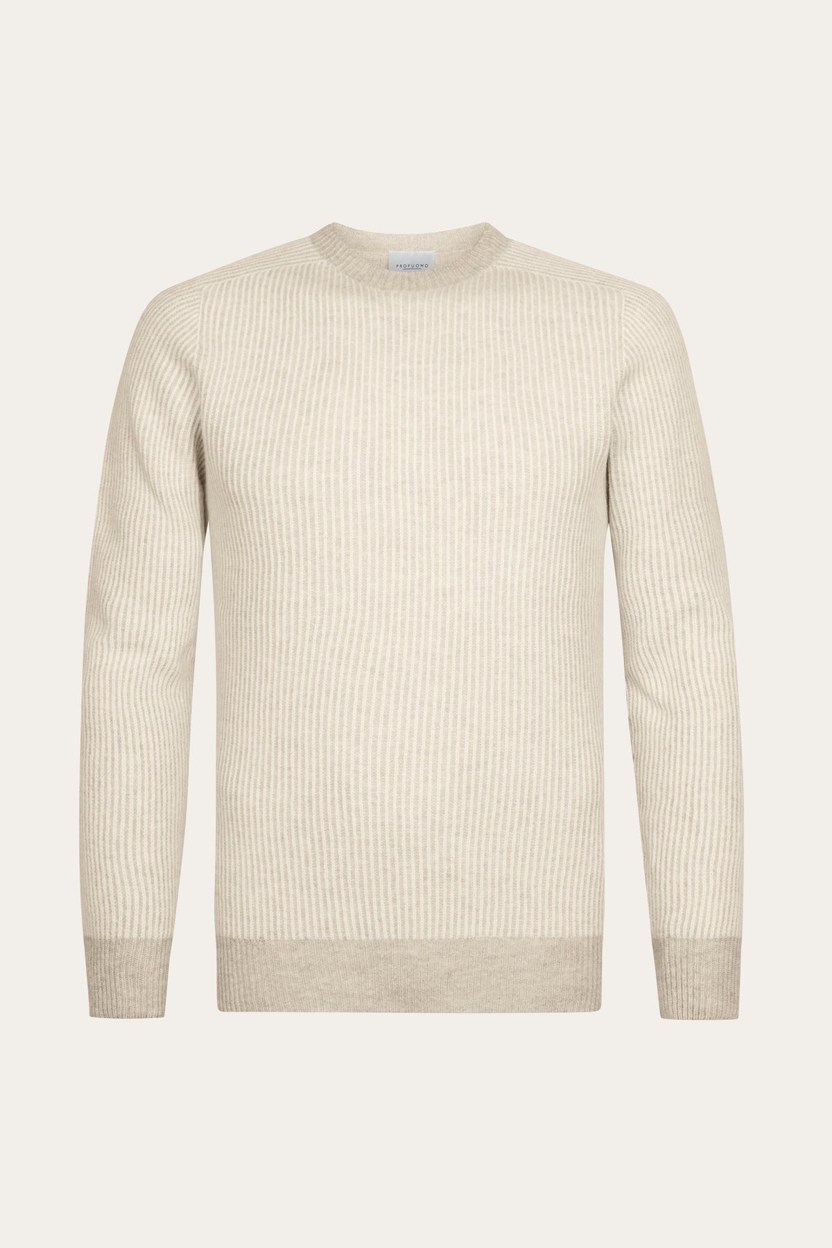Raw white wollen cashmere crewneck