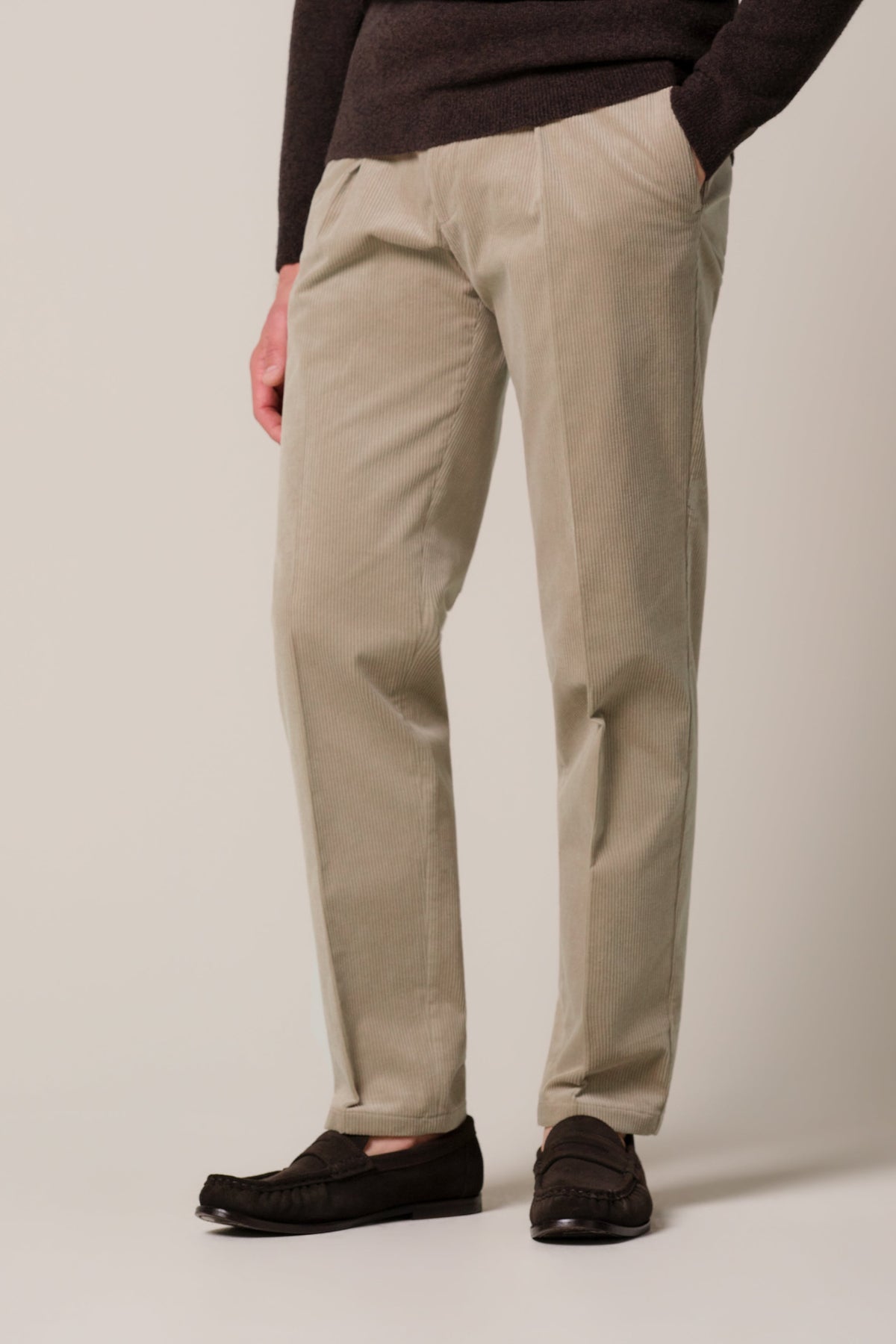 Beige corduroy chino