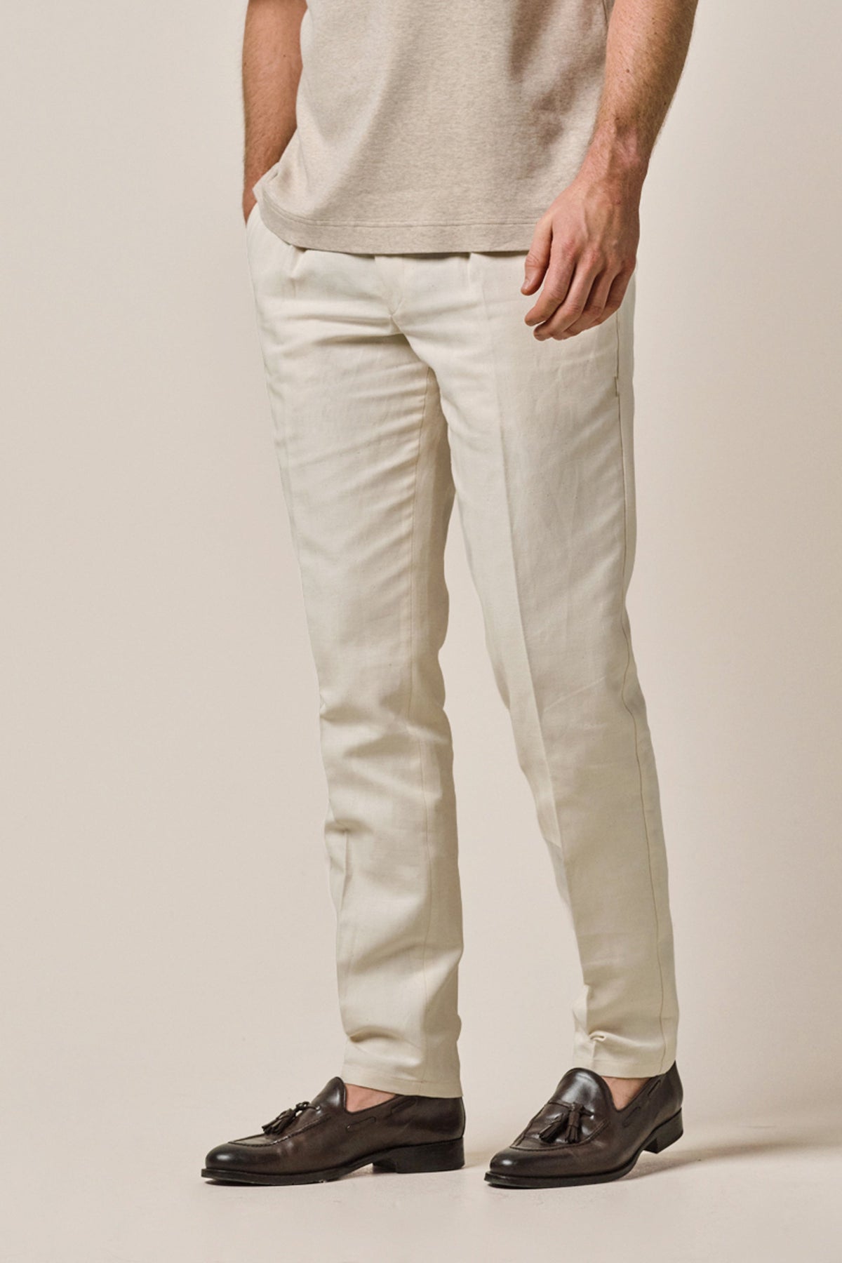 Off-white visgraat chino