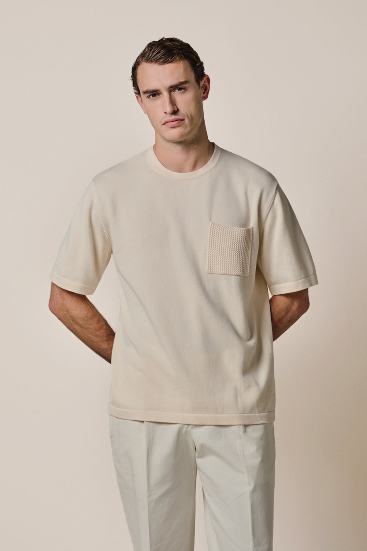 Off-white katoenen t-shirt borstzak