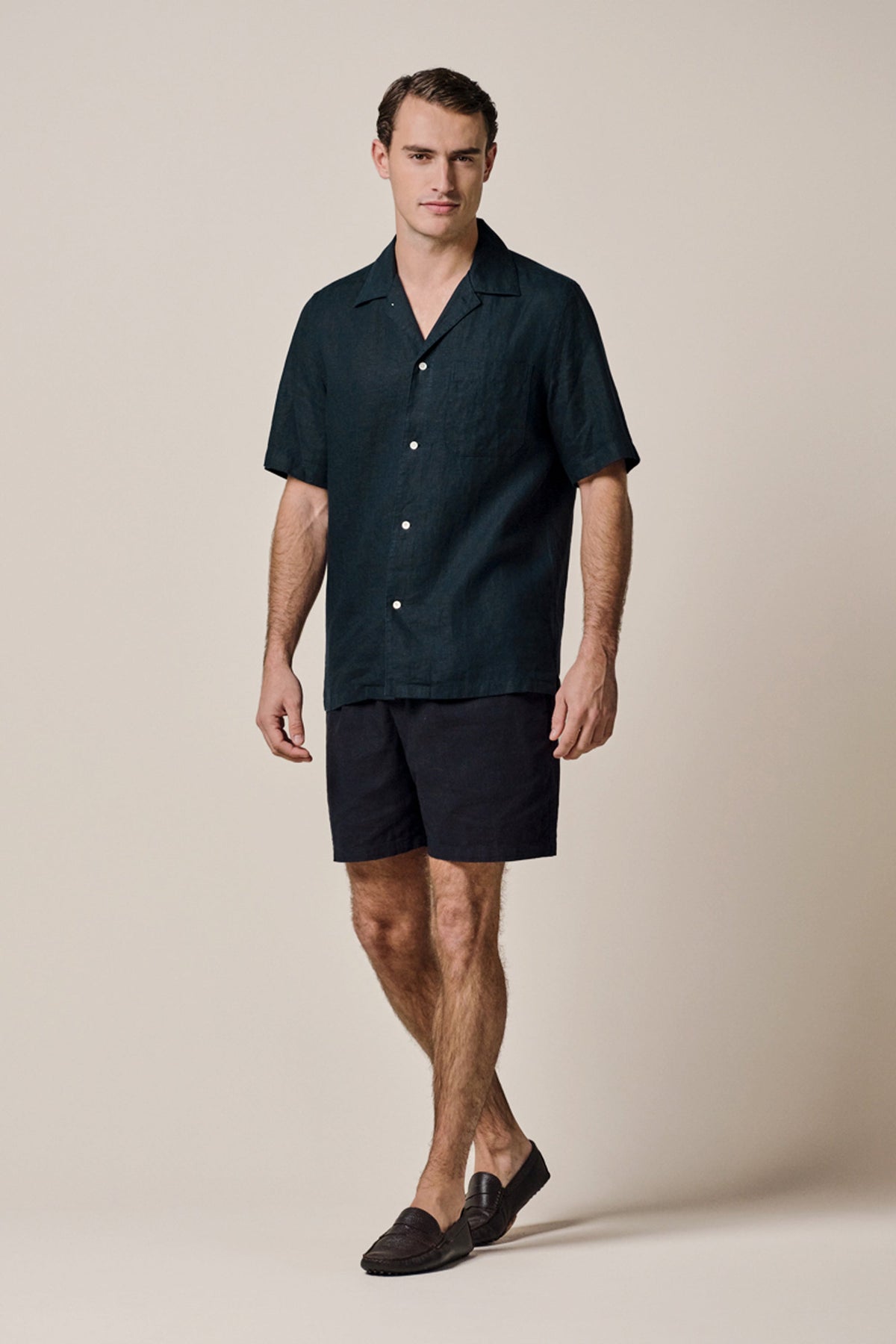 Linnen navy shorts