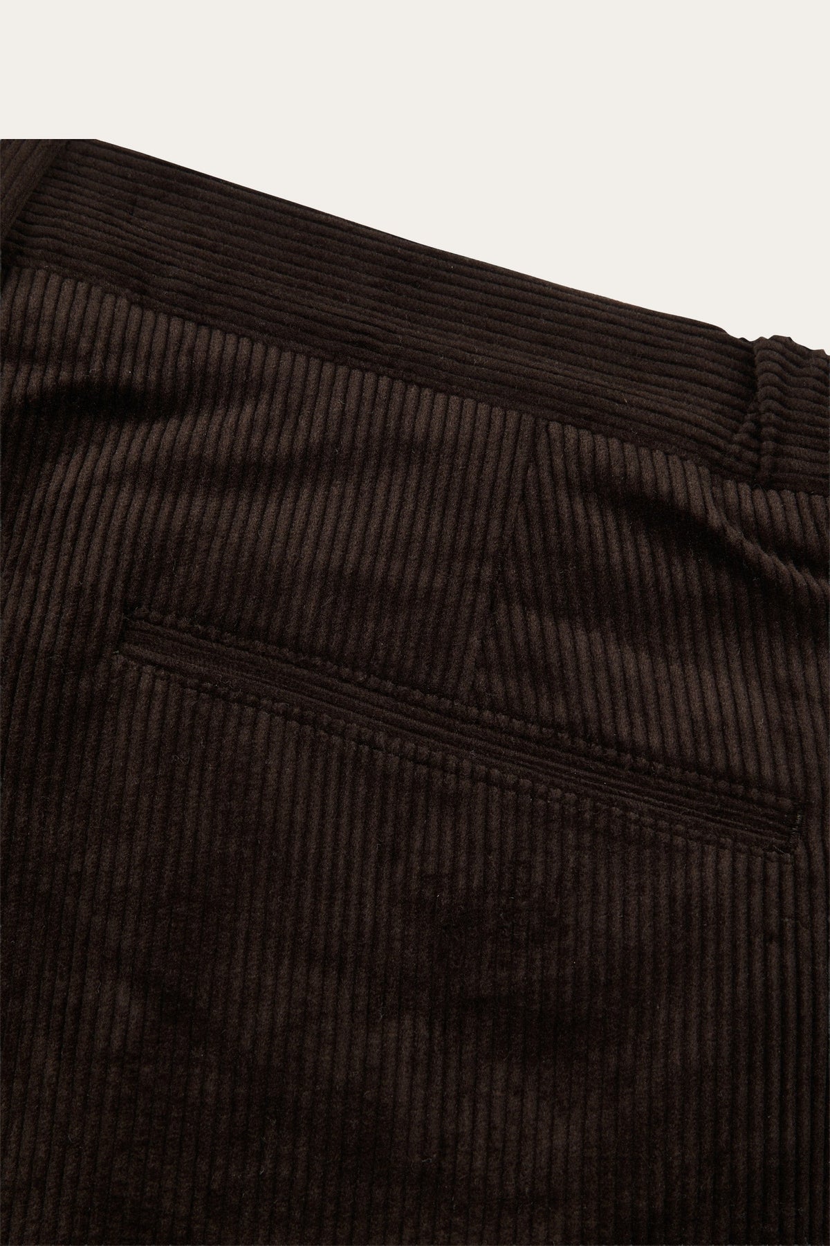 Donkerbruine corduroy chino