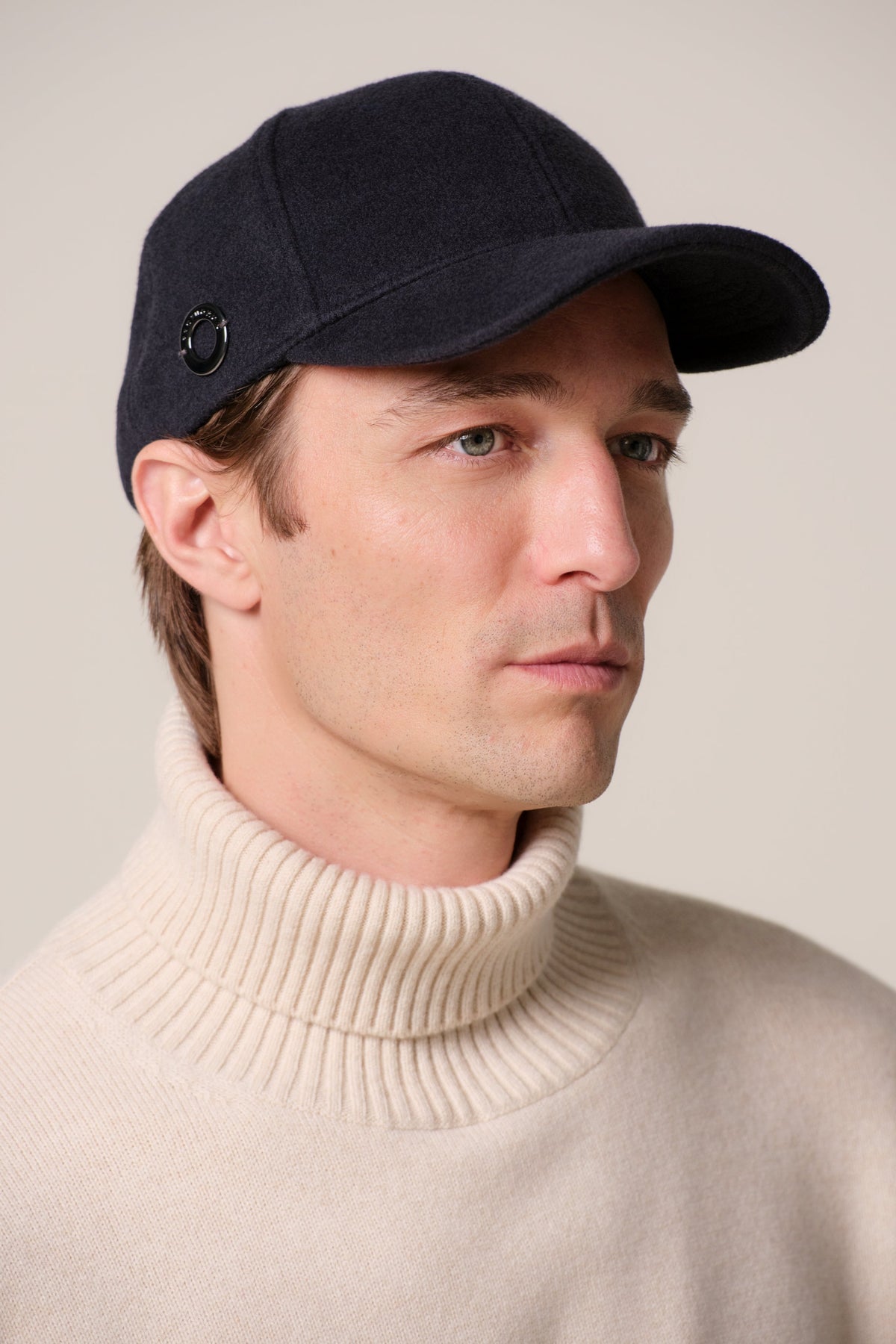 Navy wollen baseball cap
