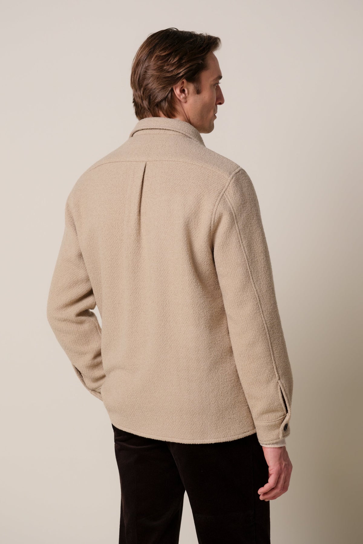 Lichtbeige boucle overshirt