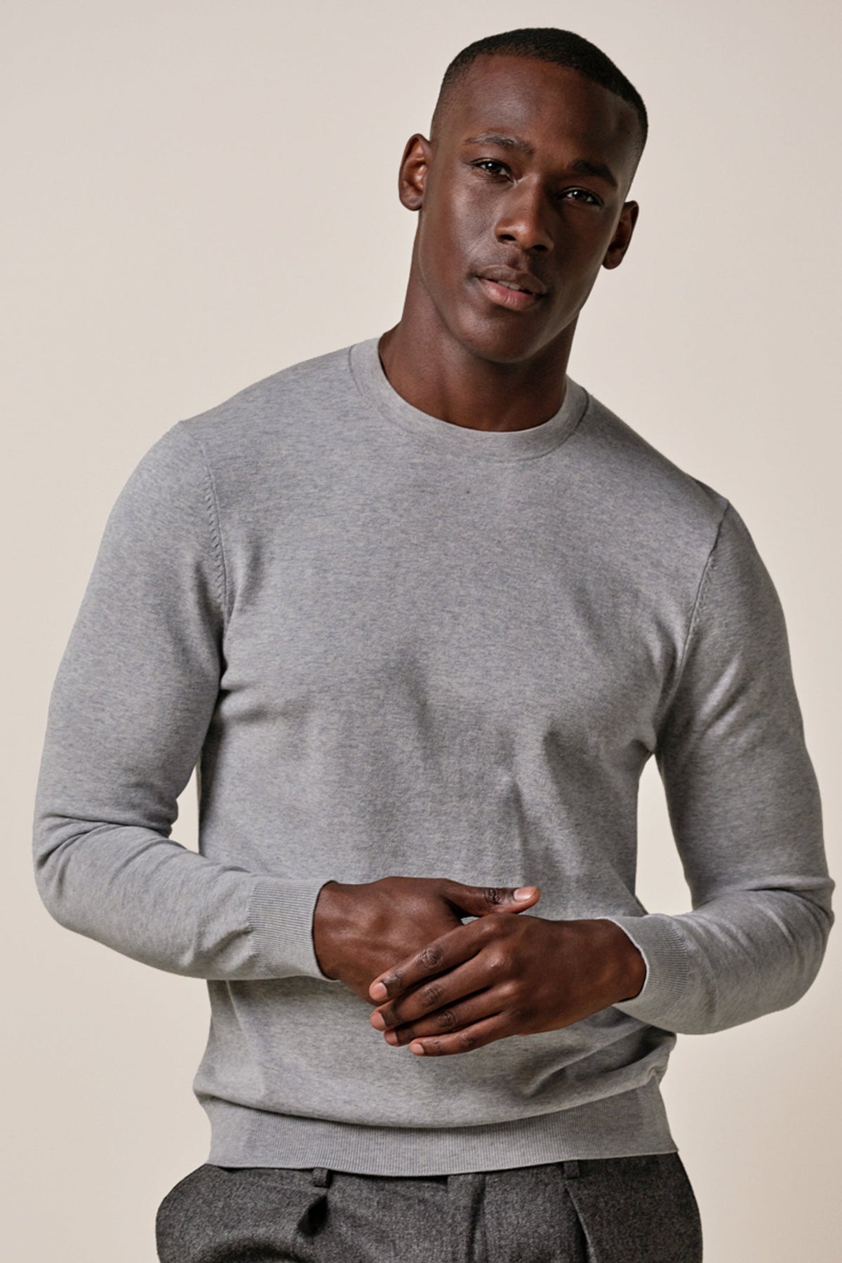Grijze Luxury Basic crewneck