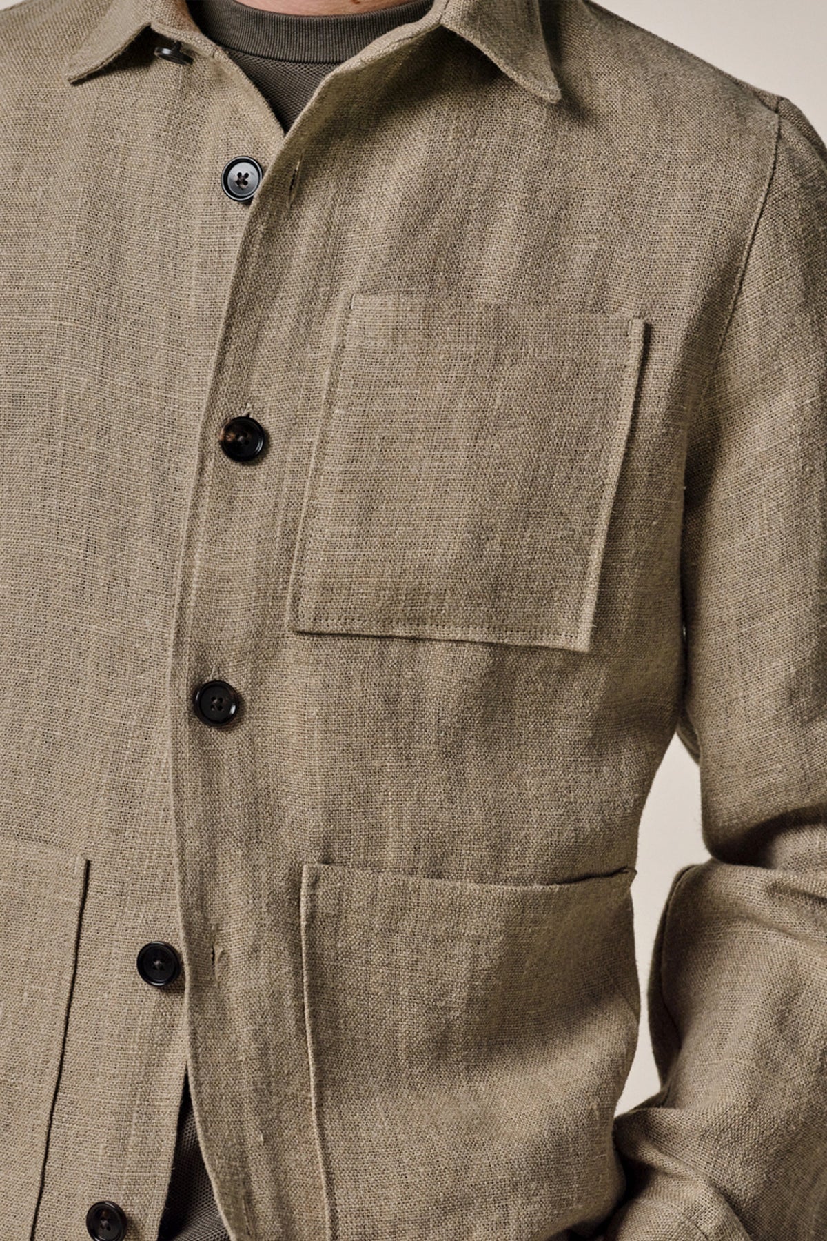 Donkerbeige linnen overshirt