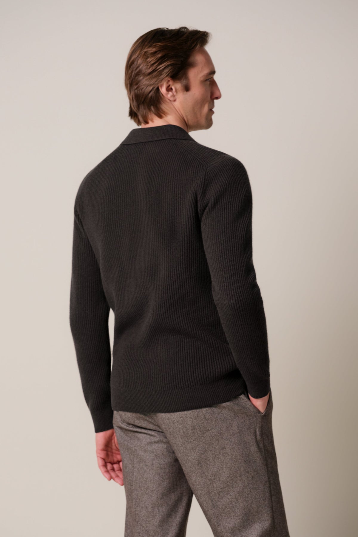 Donkerbruine heavy wollen polo