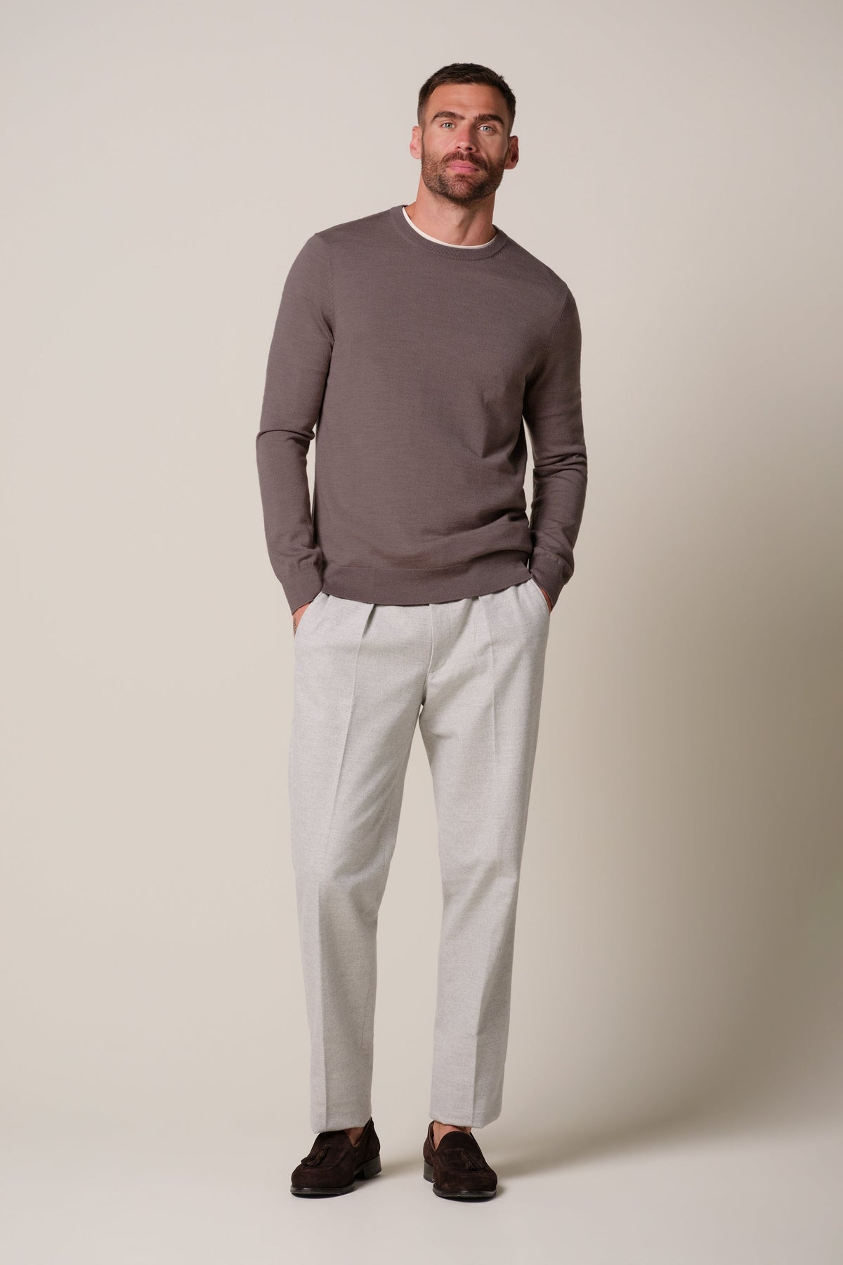 Aubergine merino crewneck