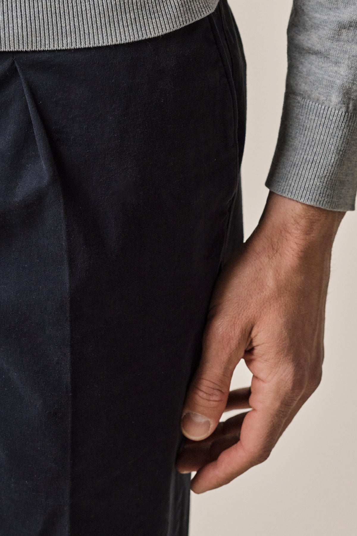 Navy stretch chino