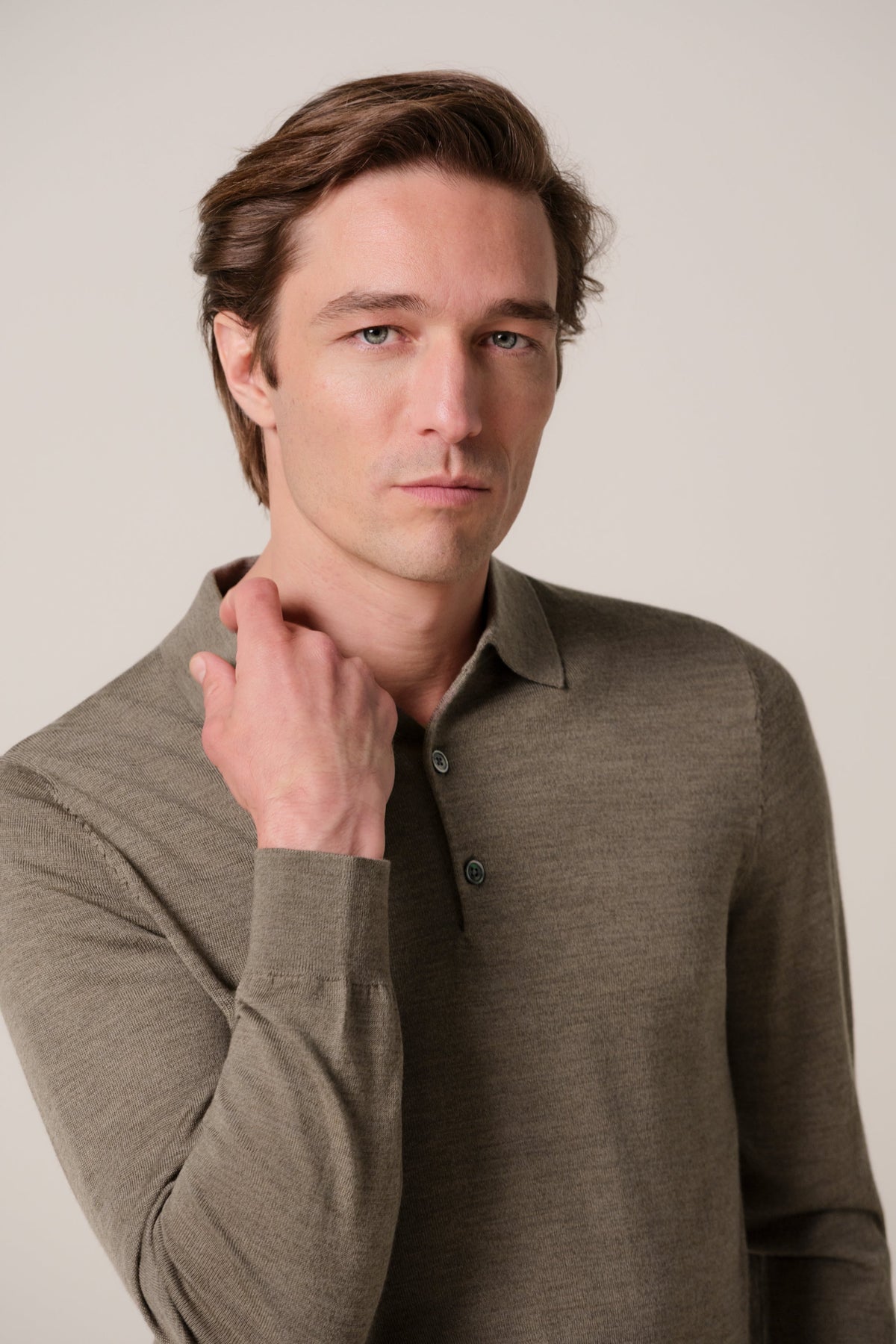 Bruine merino polo