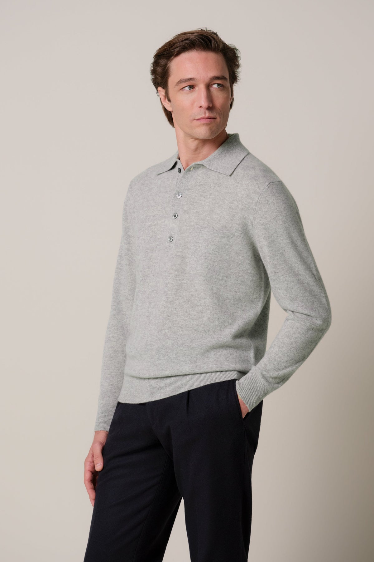 Grijze cashmere polo