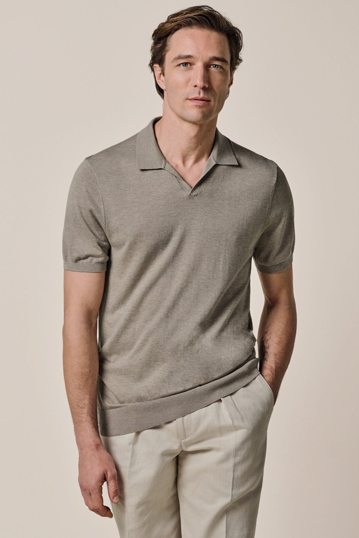 Beige Luxury Basic open kraag polo
