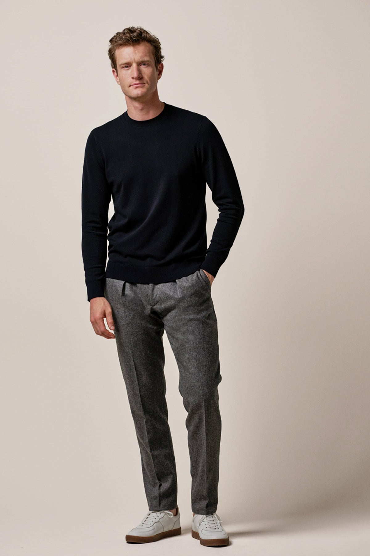 Navy Luxury Basic crewneck