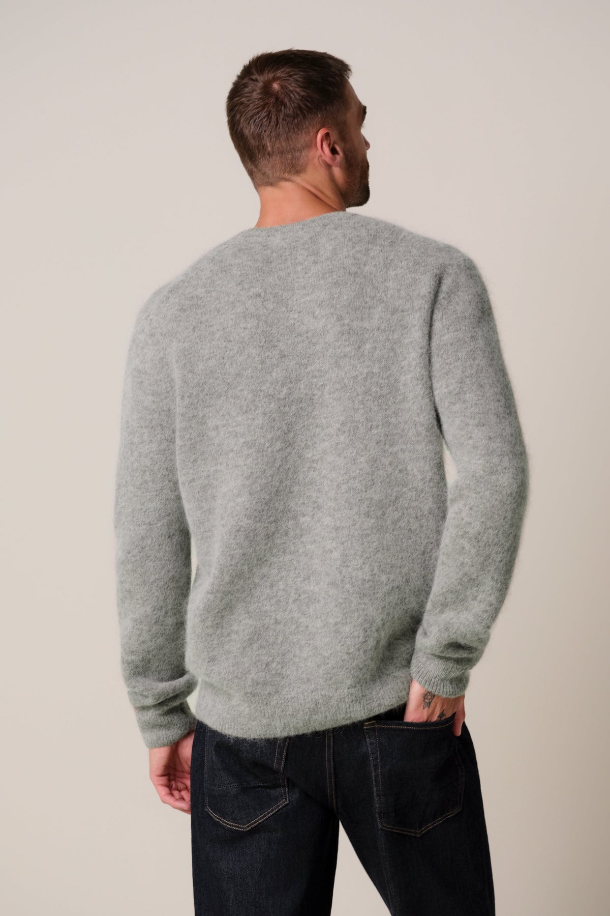 Grijze wollen alpaca crewneck
