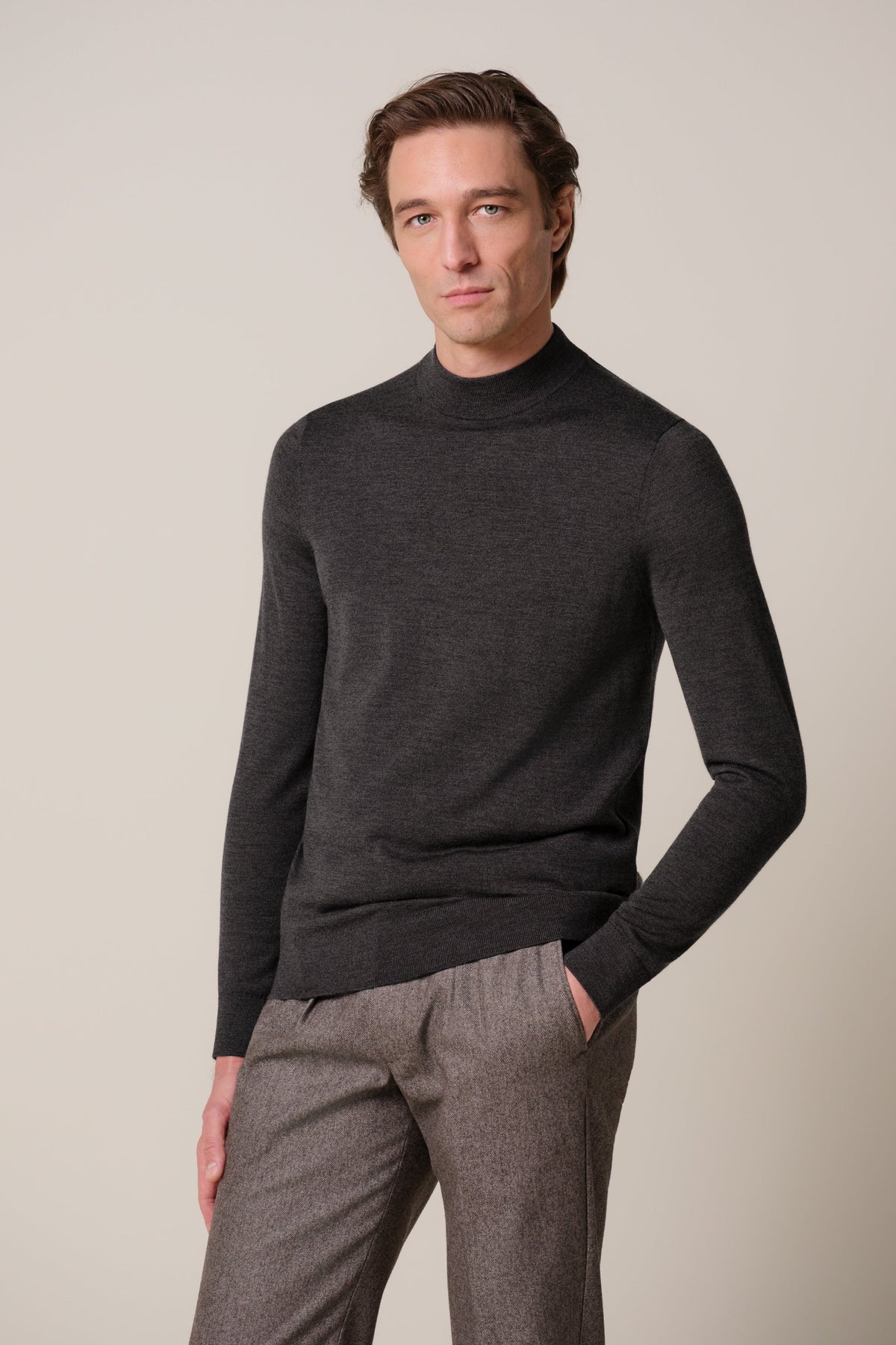 Donkerbruine merino mockneck