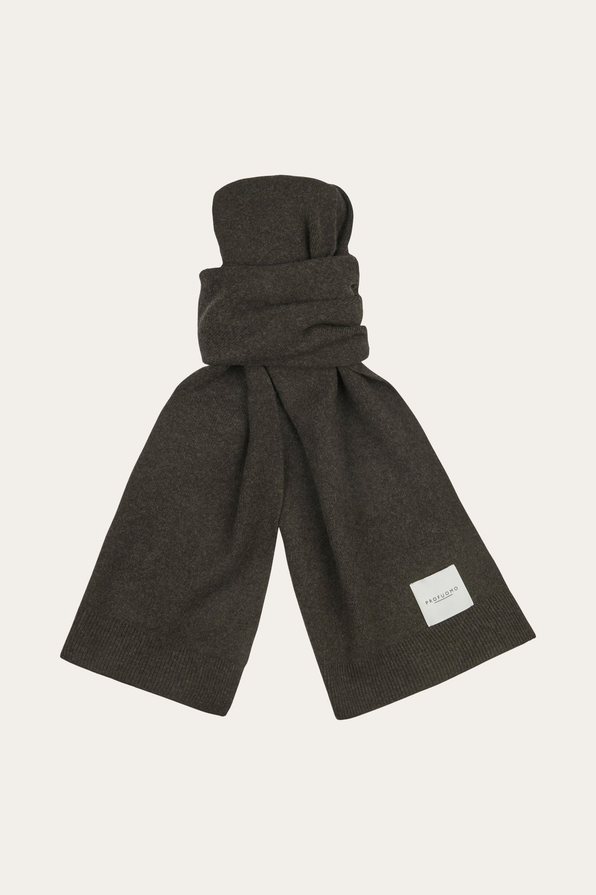 Donkerbruine wol knitted sjaal