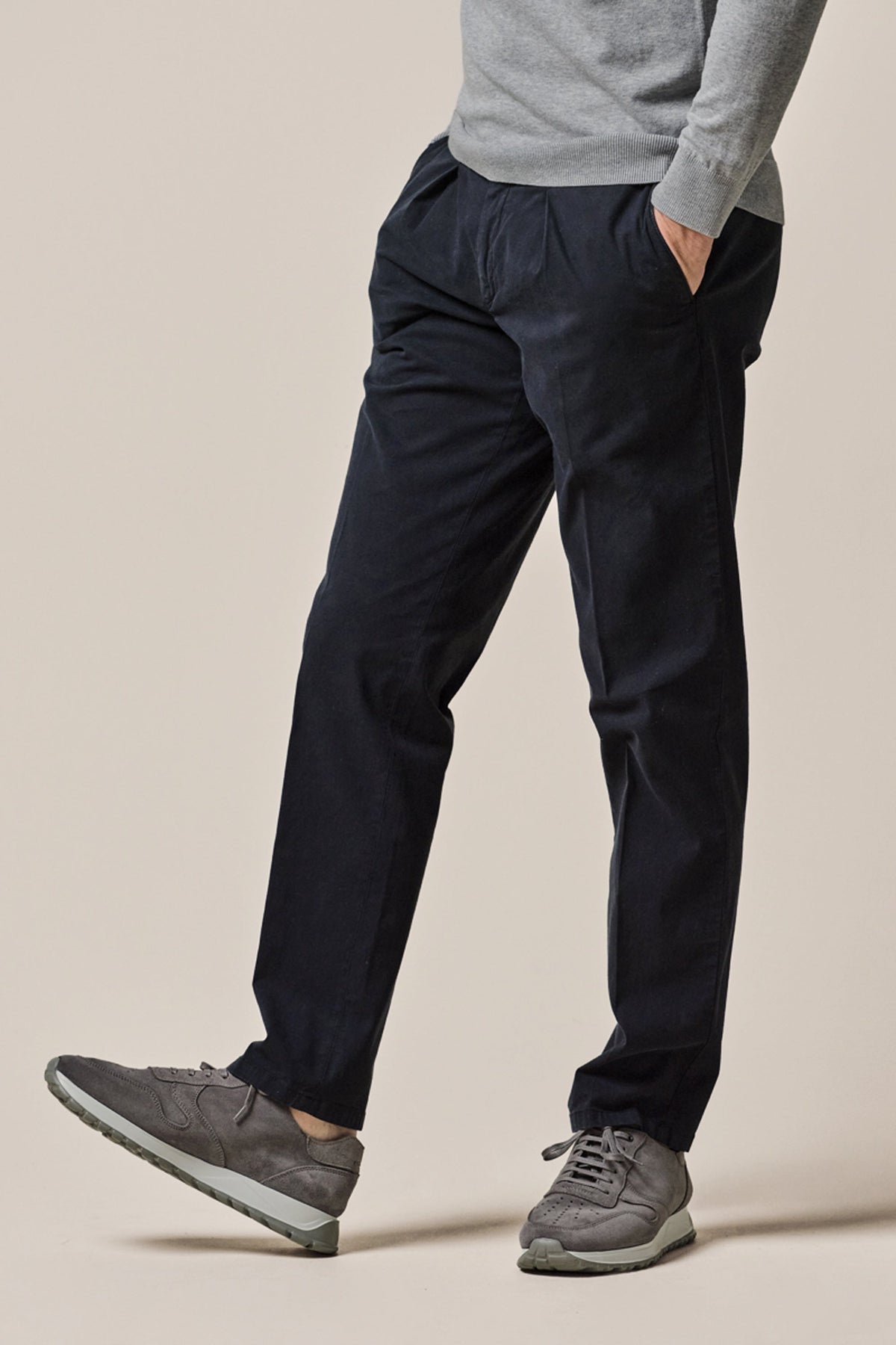 Navy stretch chino