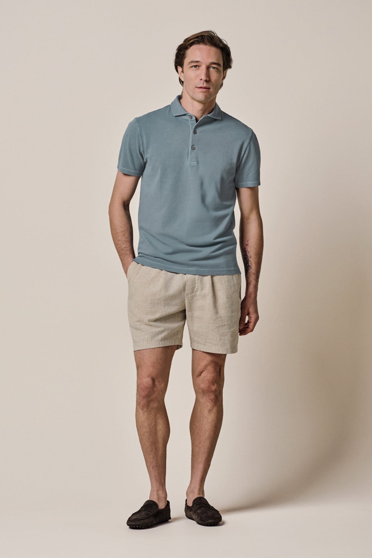 Grijsblauwe Garment dye polo