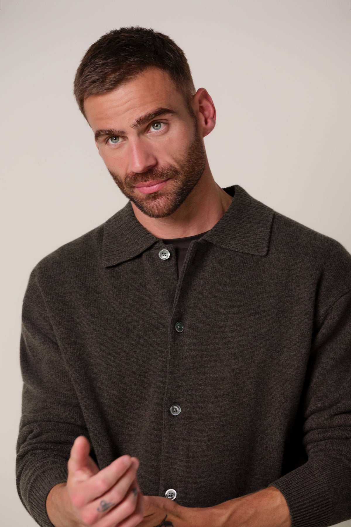 Donkerbruine soft wollen cardigan